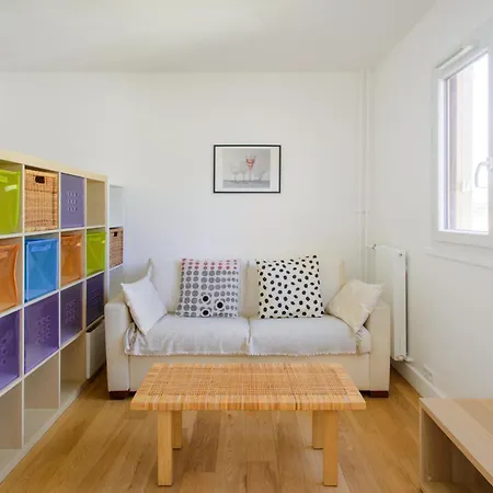 Apartment Stylish Studio Clignancourt *