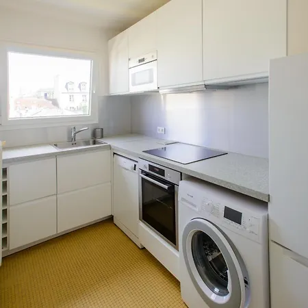 Stylish Studio Clignancourt Parigi